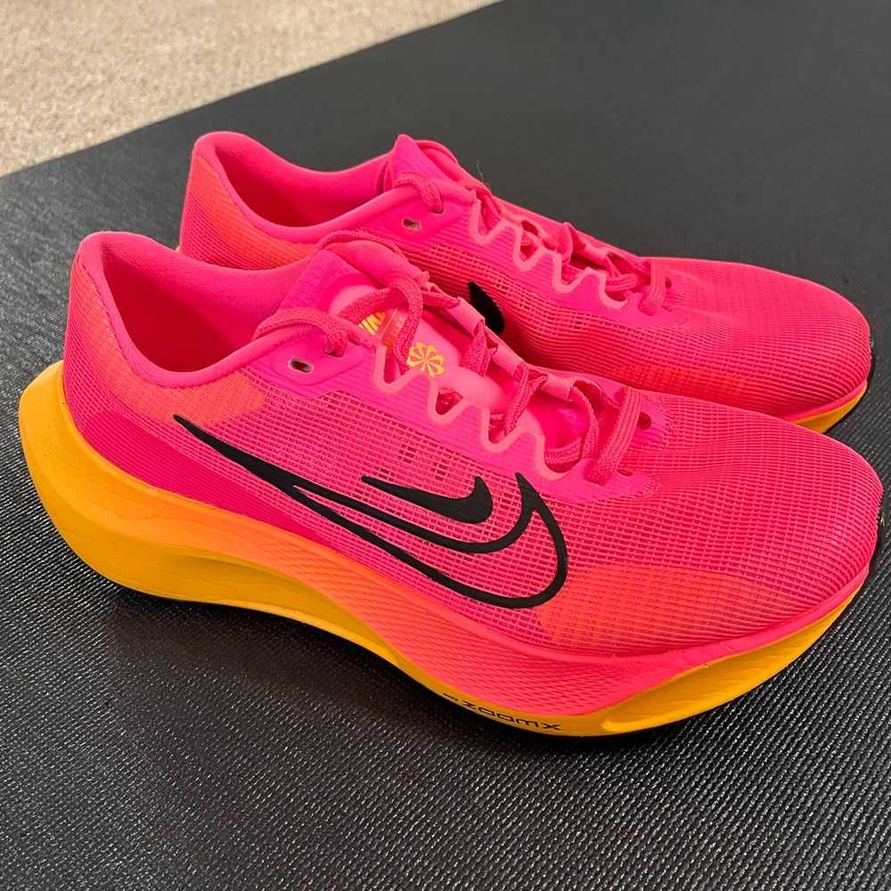 Nike Zoom Fly 5 women’s 9